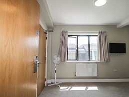 Marine Court Ground-floor Accessible Twin
