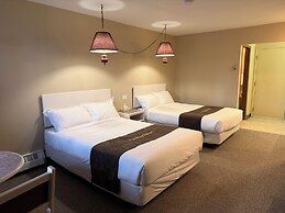 The King's Motel