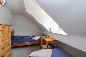 Leafield Cottage