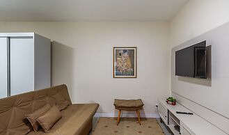 Studio encantador com Garagem em POA VENB504