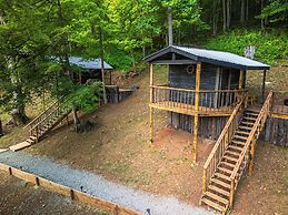 Ohio Starlight Glamping Cabins