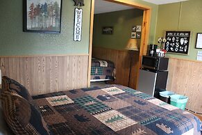 Maple Grove Lodging