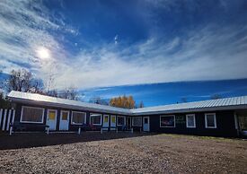 Maple Grove Lodging