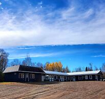 Maple Grove Lodging