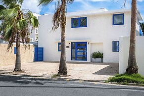 Ocean Park 1BD-1BA-Pool Walktobeach -V