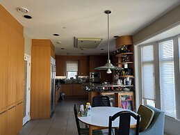 Sunward Coast Westside Homestay