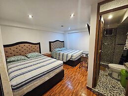 Las Margaritas Apart