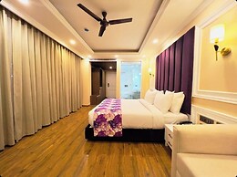 Claret inn by Lawrence Hotels