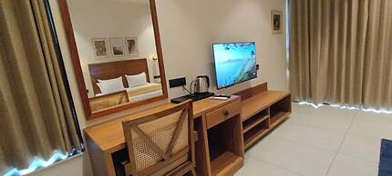 Rain Forest Gir Resort