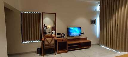 Rain Forest Gir Resort