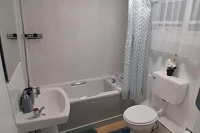 Charming Northampton Apartment With 2 Bedrooms