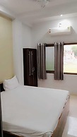 Shri Hari Kunj Paying Guest House