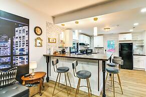 Weekend Getaway in Cornelius: Walk to Dining!