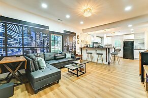 Weekend Getaway in Cornelius: Walk to Dining!