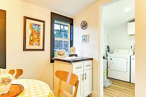 Weekend Getaway in Cornelius: Walk to Dining!