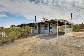 'abigail's Ranch' - Dog-friendly Dolan Springs Gem