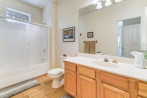 Golf & Mountain Views - Retreat in Clio