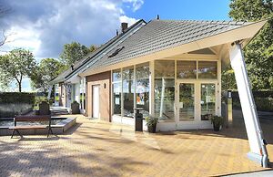 Comfortable Chalet, Near the Veluwemeer