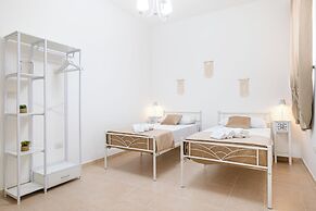Deva Room