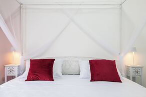 Deva Room