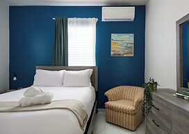 Ismael Rivera Villa 1 Ocean Park 4bd-2b