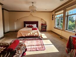 Royal Boutique Hotel