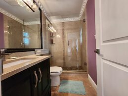 Royal Boutique Hotel