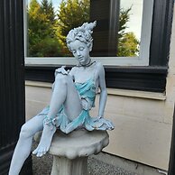 Royal Boutique Hotel