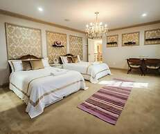 Royal Boutique Hotel