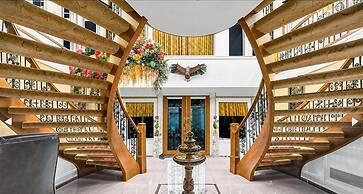 Royal Boutique Hotel