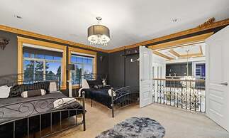 Royal Boutique Hotel