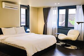 Oasis Villa in Thao Dien