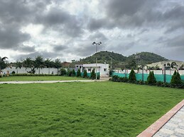 Fulgulab Lawns & Homestays