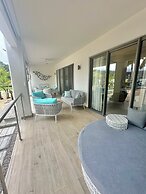 Pineapple Beach Villas