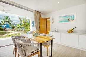 Pineapple Beach Villas