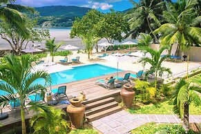 Pineapple Beach Villas