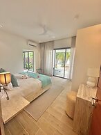 Pineapple Beach Villas