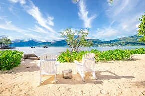 Pineapple Beach Villas