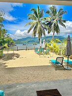 Pineapple Beach Villas