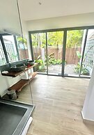 Pineapple Beach Villas