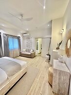 Pineapple Beach Villas