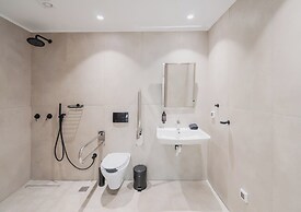 ELA FIVE RESIDENCES