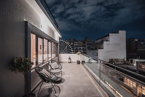 ELA FIVE RESIDENCES