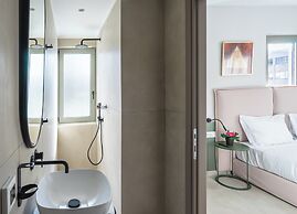 ELA FIVE RESIDENCES