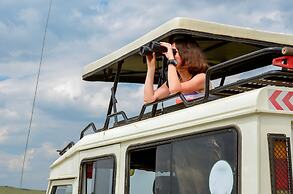 Wildlux Serengeti Camp