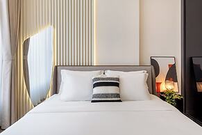 Lumiere Riverside by TrueStay