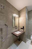 Hotel Kingsway Continental Raipur