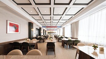 Nostalgia S Hotel Beijing Qianmen