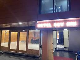 Hotel DEv Inn