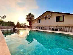 Castello By Mediterra